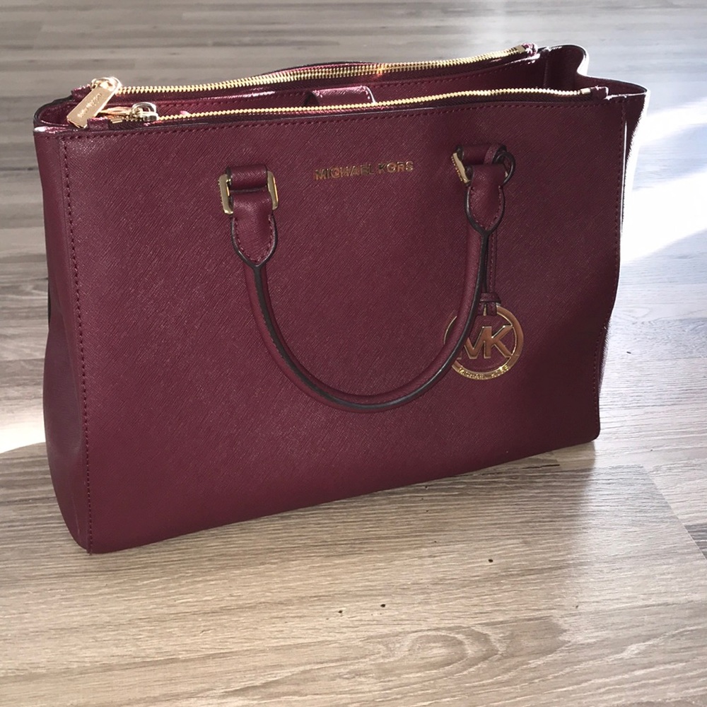 Michael Kors Large Sutton Satchel